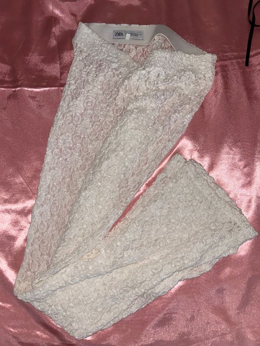 Zara дантелен панталон