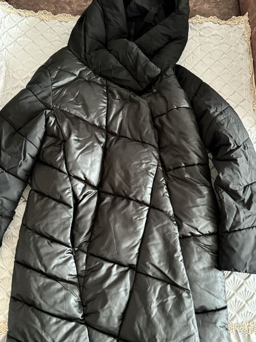 Продам зимнюю куртку