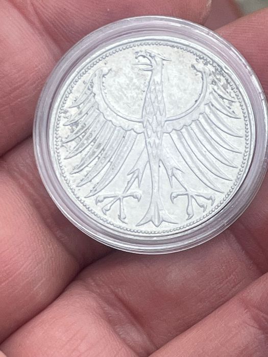 Moneda 5 marci 1958 j