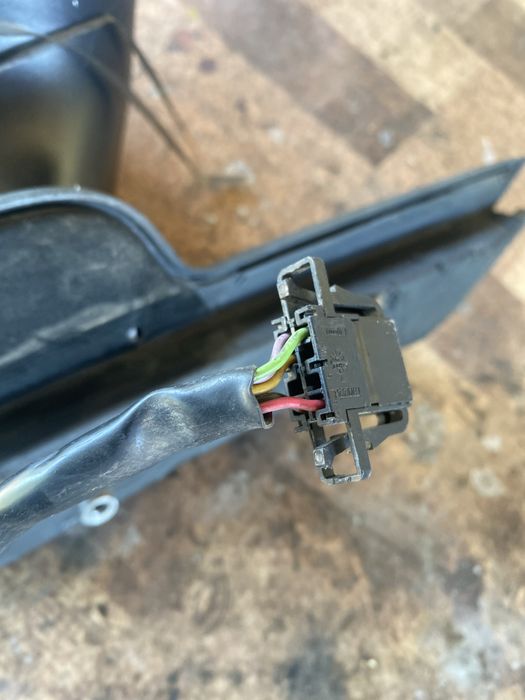 Ляво огледало за сеат алтеа