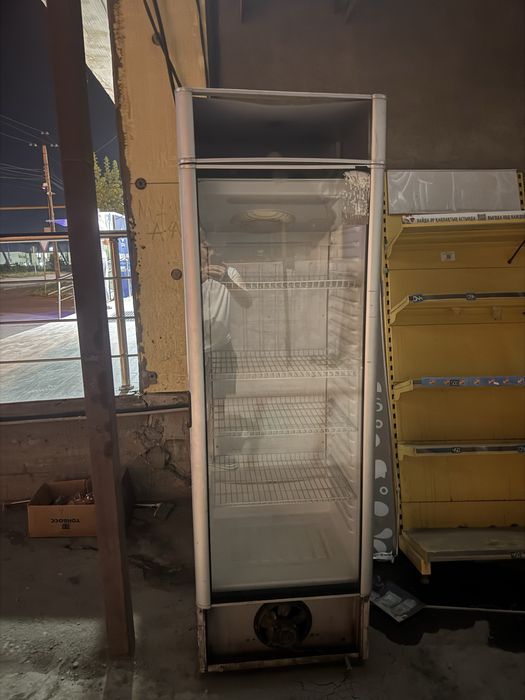 Продам холодильник