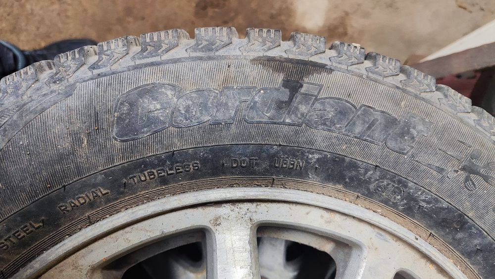 Шины зимние с дисками