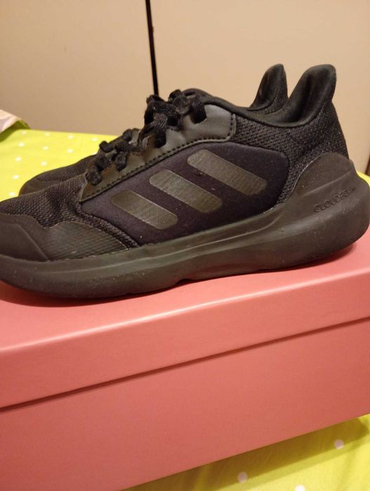 Pantofi sport Adidas nr.36