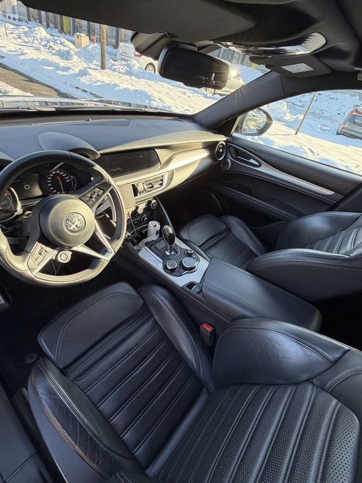 Alfa Romeo Stelvio 2.0 Turbo