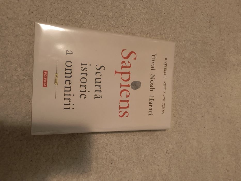 Vând carte sigilată Sapiens, Scurtă istorie a omenirii!