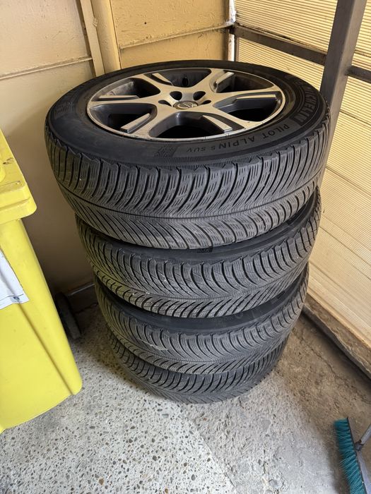 Roti iarna Volvo XC60 originale Zephyrus R18 235/60 R18 Michelin Pilot Alpin 5 SUV