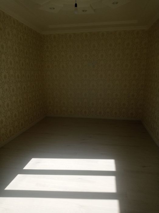 Уй (ховли) сотилади