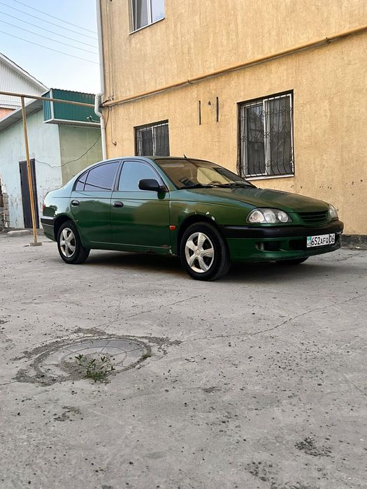 Toyota avensis Машина сатылады бағасымен келісуге болады