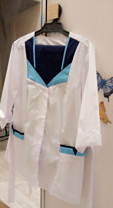 медицинский костюм. медицинский халат