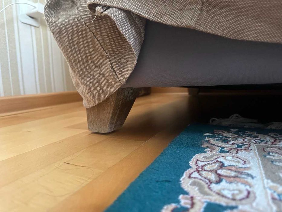 СРОЧНО продам диван