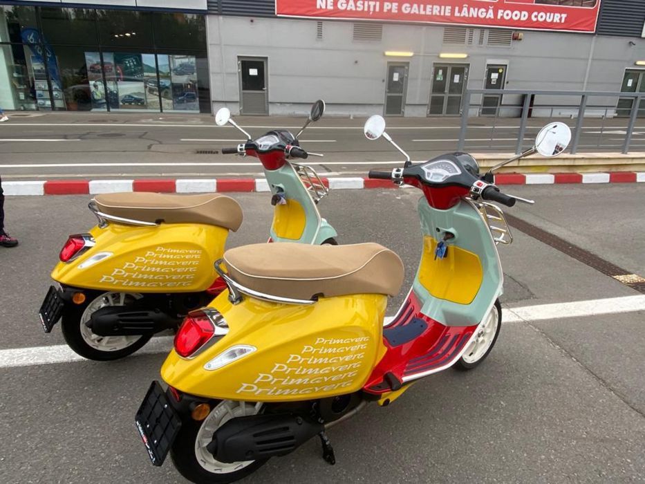 Piaggio Vespa Sean Wotherspoon 125 cc, 0 km, editie limitata si rara!