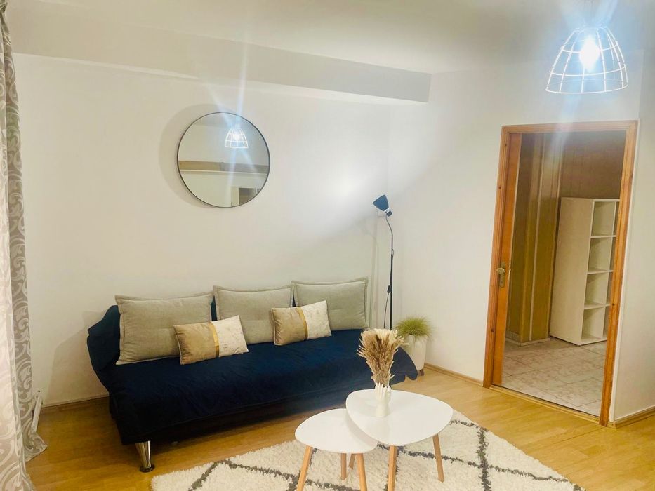 Închiriez apartament 2 camere decomandat 68 mp – Găvana 3