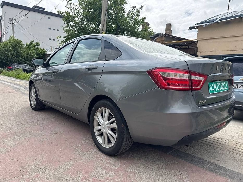Lada Vesta 2019 — 5