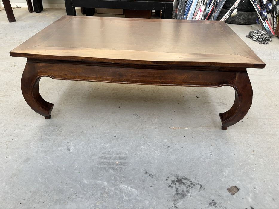 Masa de cafea din lemn