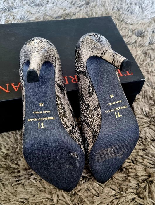 Обувки на ток Trussardi