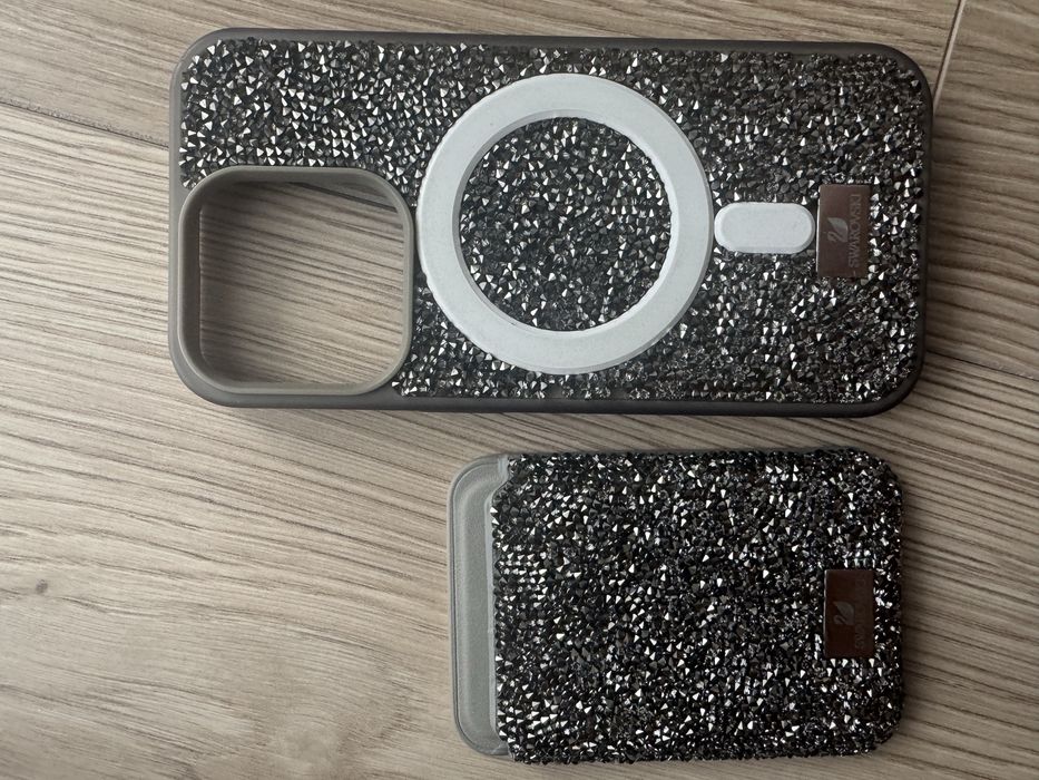 Swarovski кеис за Iphone 15 pro / калъф