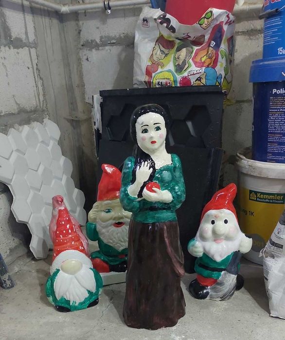Matrite decoratiuni gradina pitici leu ciuperci alba ca zapada animale