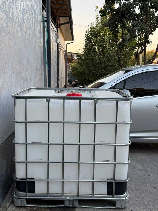 Продаётся бочка в обёме 1000л
