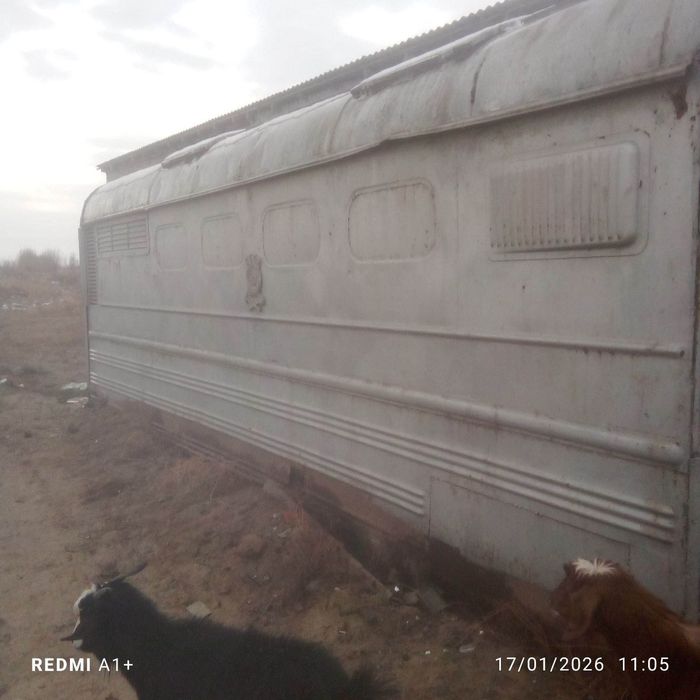 Продаётся контейнер обшитый вес