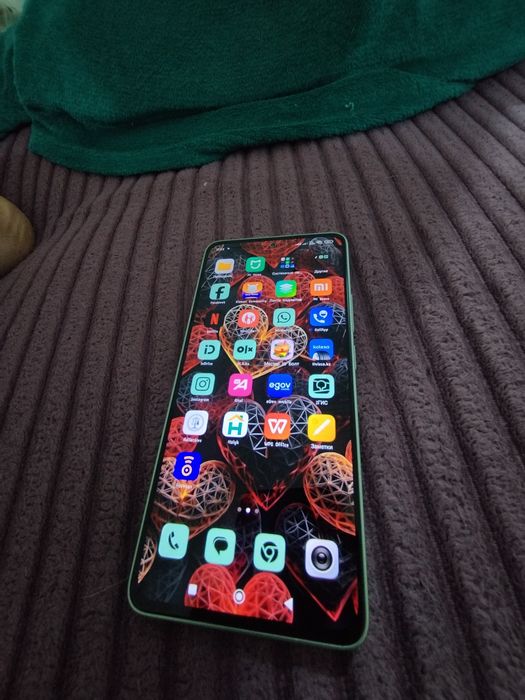 Продам Xiaomi redmi note 13 на 256 гб