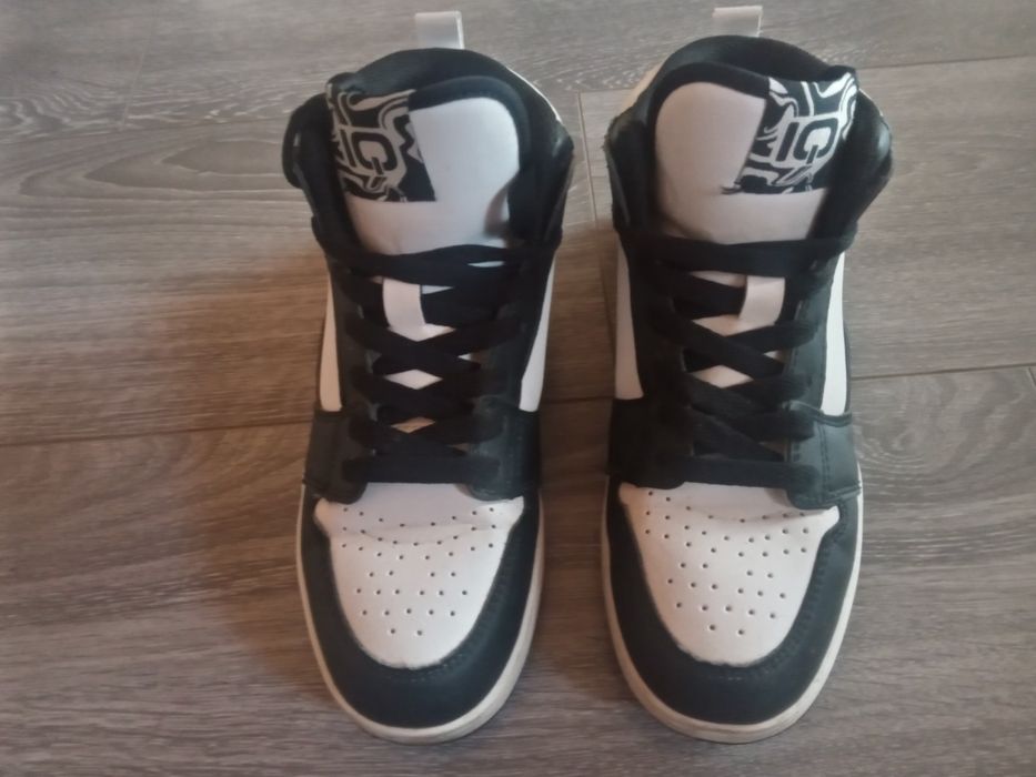 Adidași New yorker  Nr 37,5