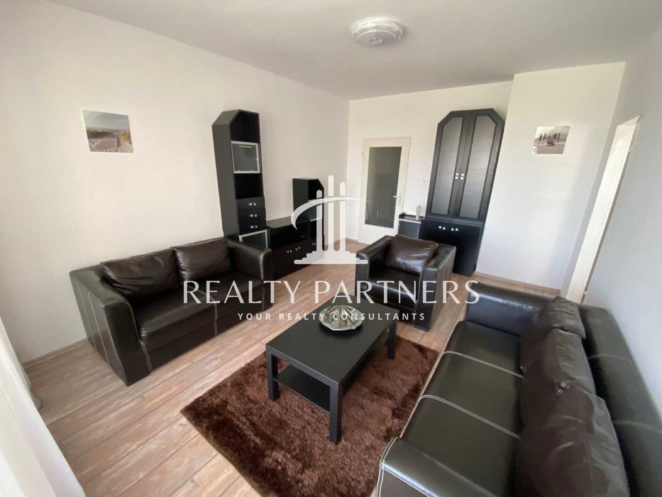 Дава се под наем Тристаен апартамент в Перник, Изток - 86 кв.м за 433.5 € - Снимка #1