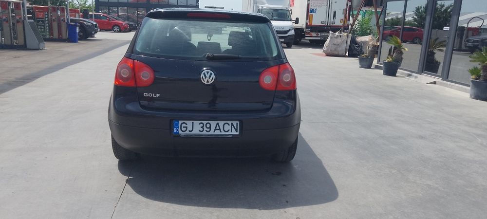 VOLKSWAGEN Golf 2005 — imagine 4
