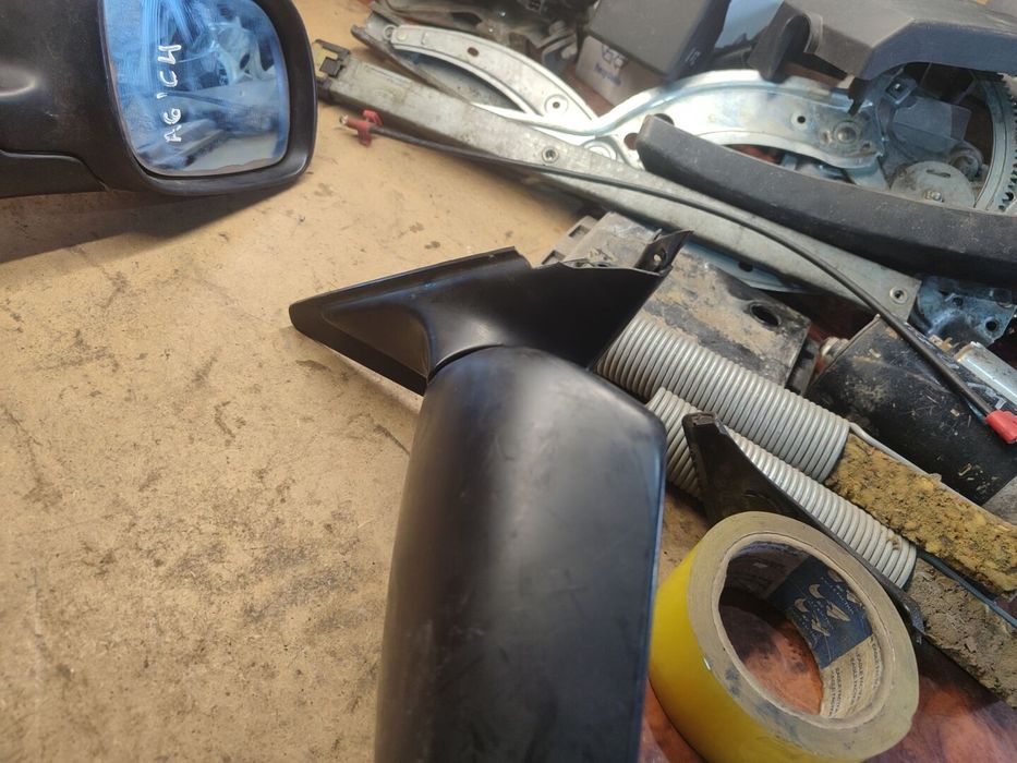 Зеркало Ауди А6 С4