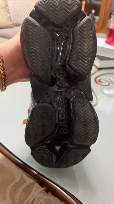 Balenciaga Triple S Black & Pink