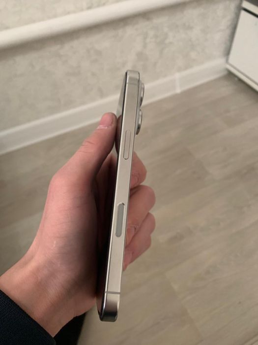 Iphone 16 pro АКБ 92%