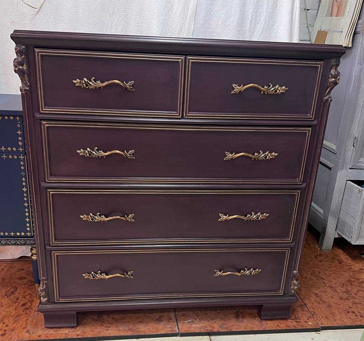 Комод деревянный