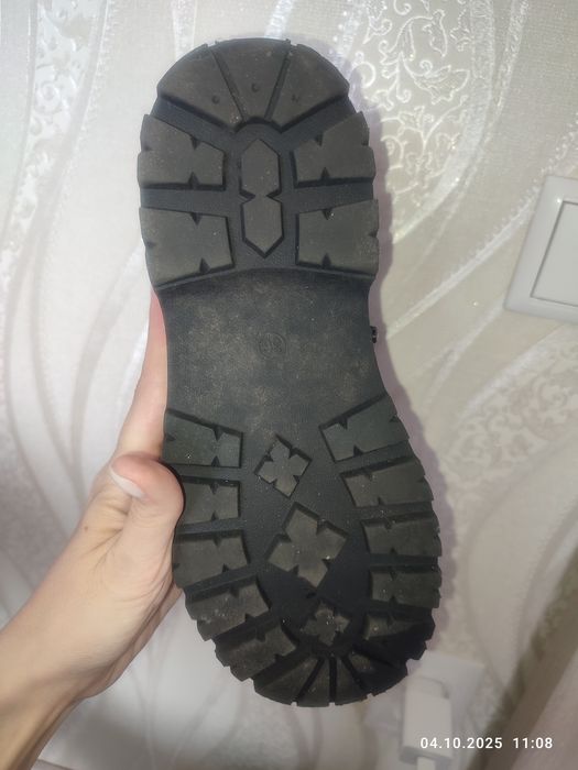 Ботинки натуральная кожа на девочку размер 36