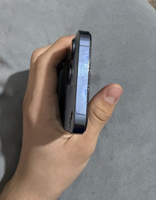 iPhone 13 Pro Sierra Blue