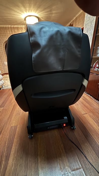 Массажное кресло