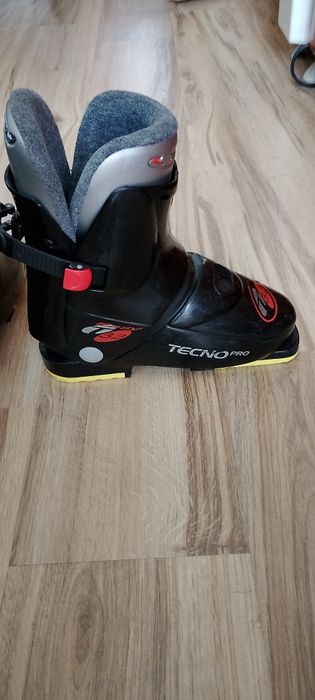 Ски обувки -детски-италия