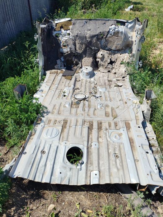 Продам запчасти Тойота Альфард