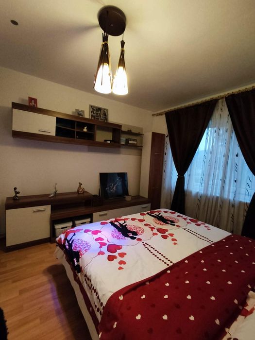 Apartament cu 4 camere