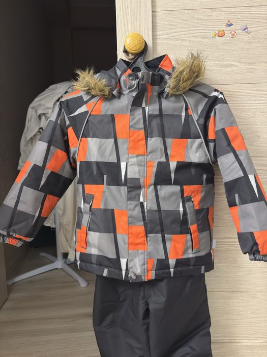 Продам костюм Huppa