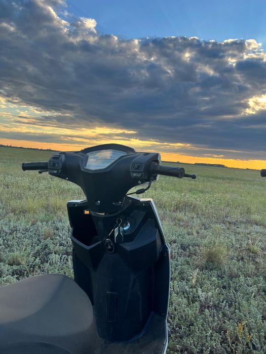 nomad700 m8 125cc