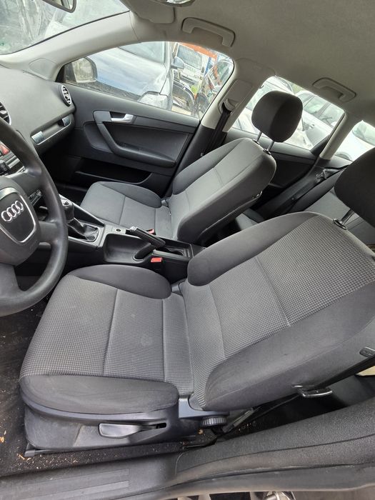Audi a3 8p 1.9 TDI (НА ЧАСТИ)