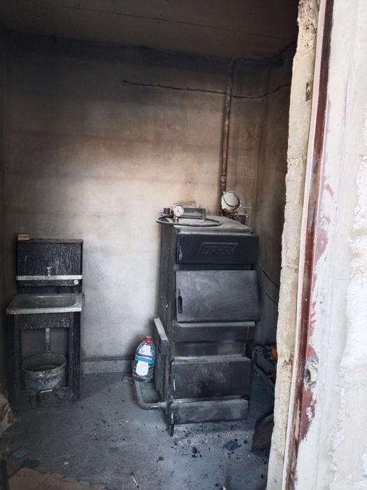 Сдам бокс  85 КВ метров