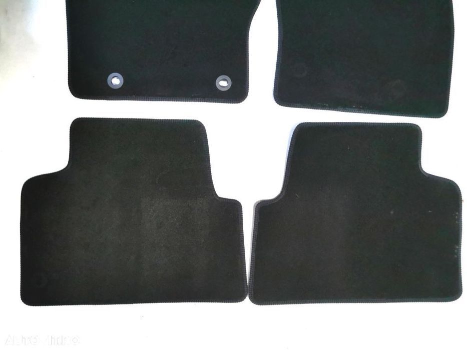 Covorase mocheta Ford Kuga 1 (2008-2012)