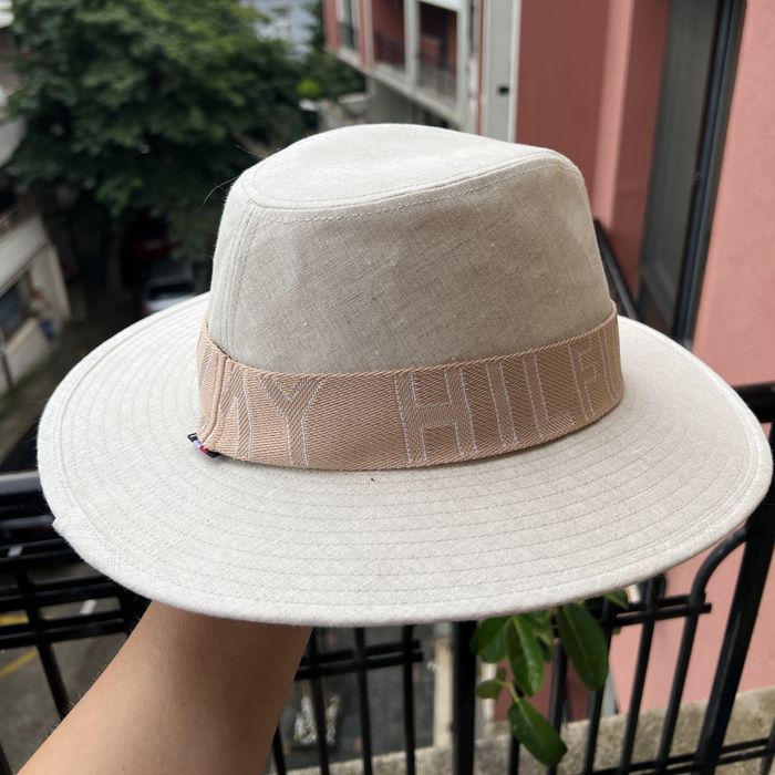 Шапка Tommy HIilfiger