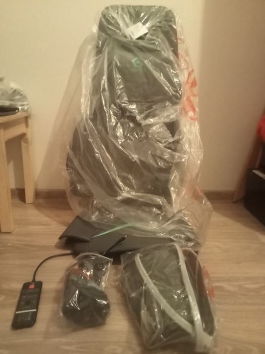 Продам массажное кресло