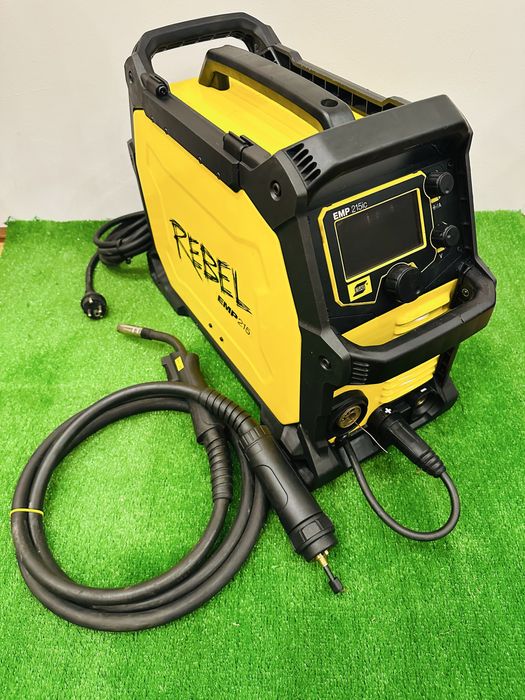 Aparat de sudura esab rebel EMP215ic
