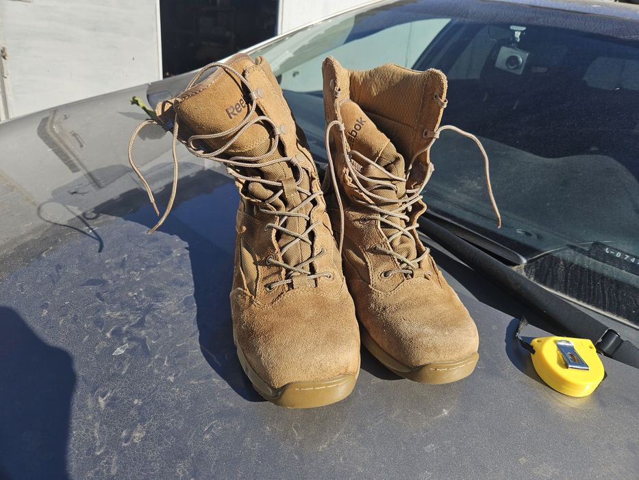 Bocanci vara Reebok 45