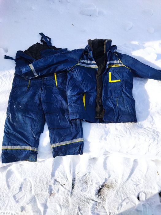 Продам зимнию спец. форму