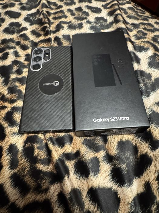 Vând Samsung S23 ultra