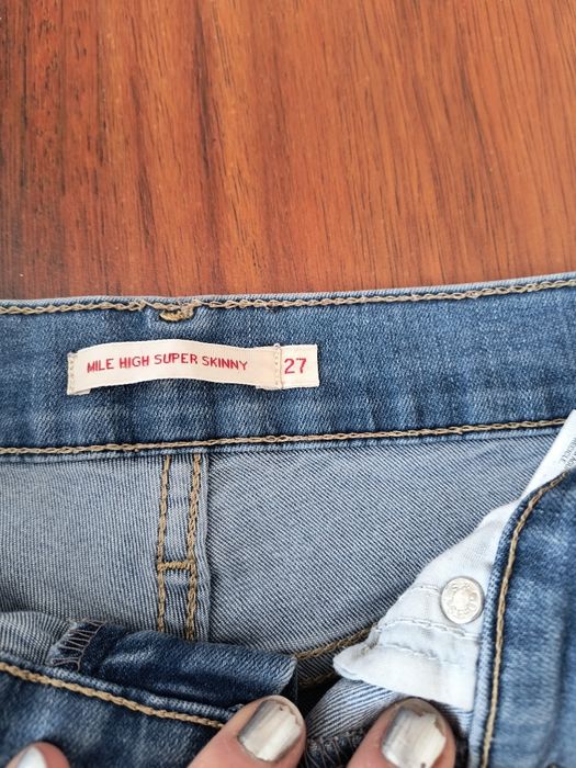 Blugi levis 's Strauss Skinny mărime 27