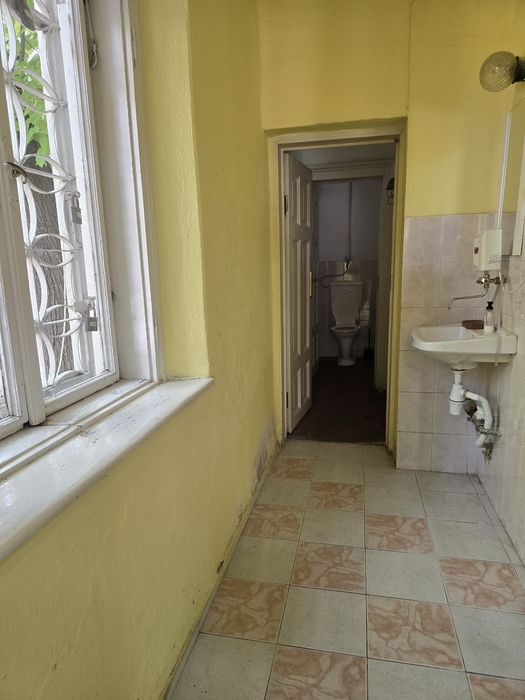 Дава се под наем Офис в Стара Загора, Център - 80 кв.м за 306 € - Снимка #9